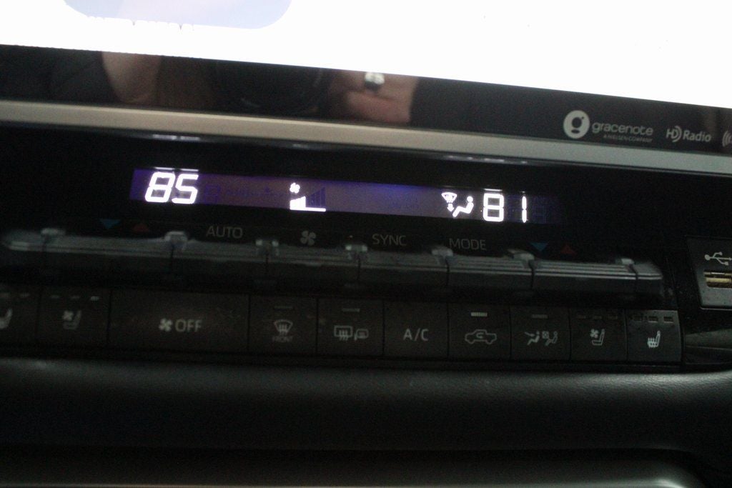 2022 Toyota TUNDRA HV 4X4 Platinum