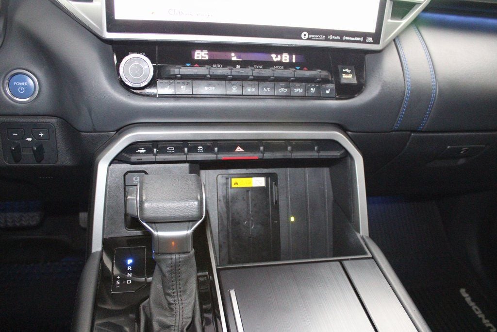 2022 Toyota TUNDRA HV 4X4 Platinum