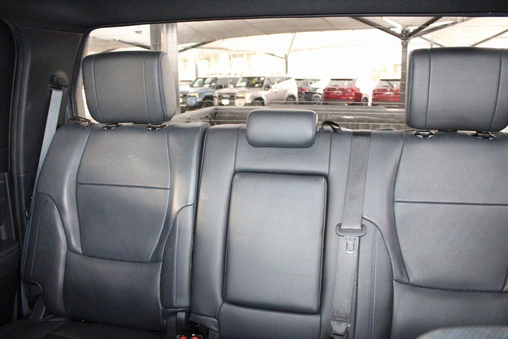 2022 Toyota TUNDRA HV 4X4 Platinum