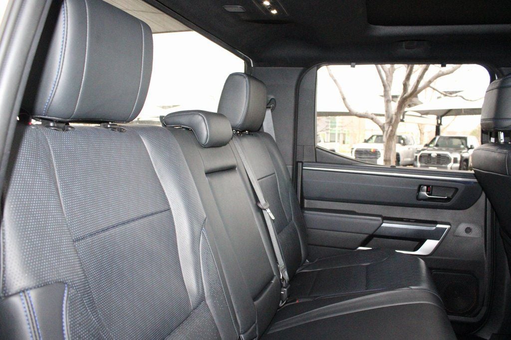 2022 Toyota TUNDRA HV 4X4 Platinum