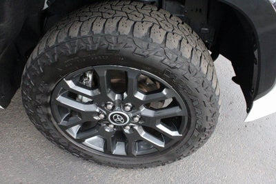 2022 Toyota TUNDRA HV 4X4 Platinum