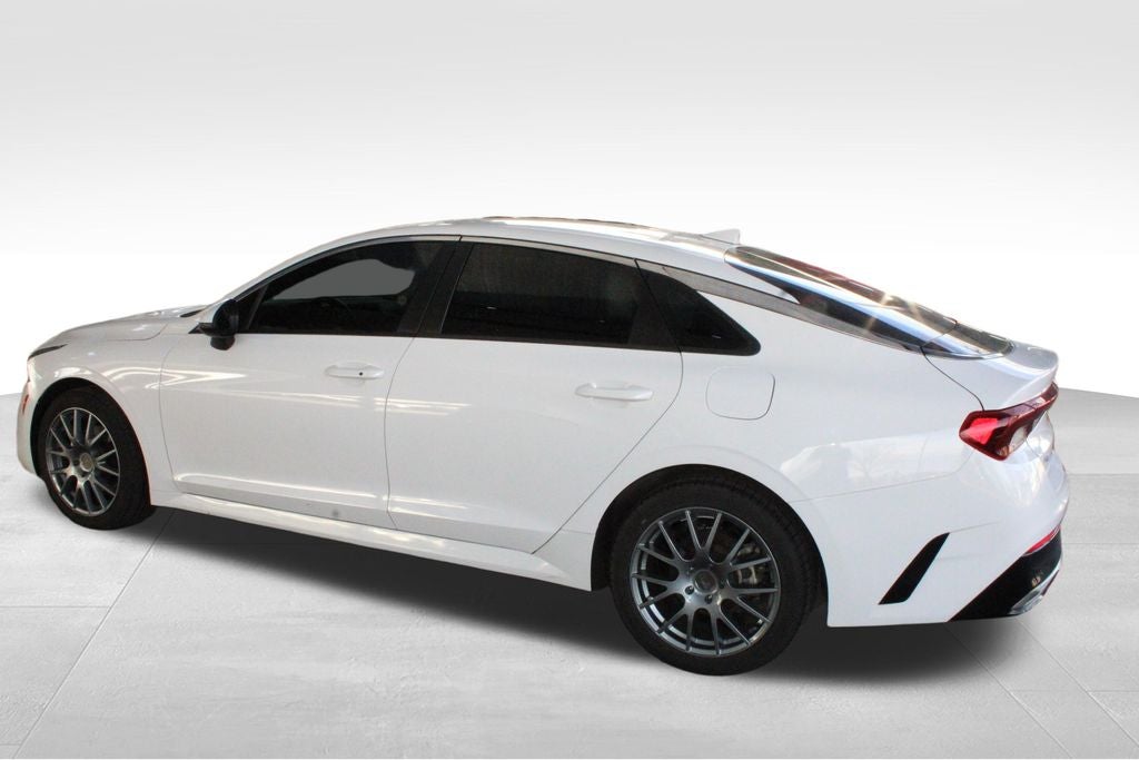 2022 Kia K5 LXS