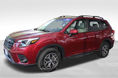 2022 Subaru Forester Premium
