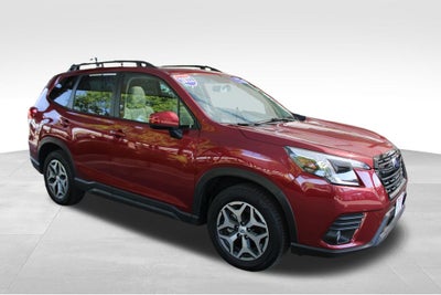 2022 Subaru Forester Premium