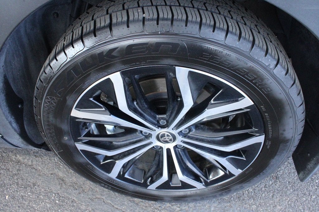 2023 Toyota Toyota Crown LTD Limited