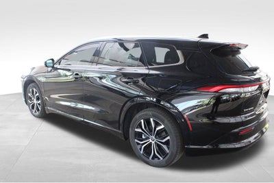 2025 Toyota Toyota Crown Signia XLE