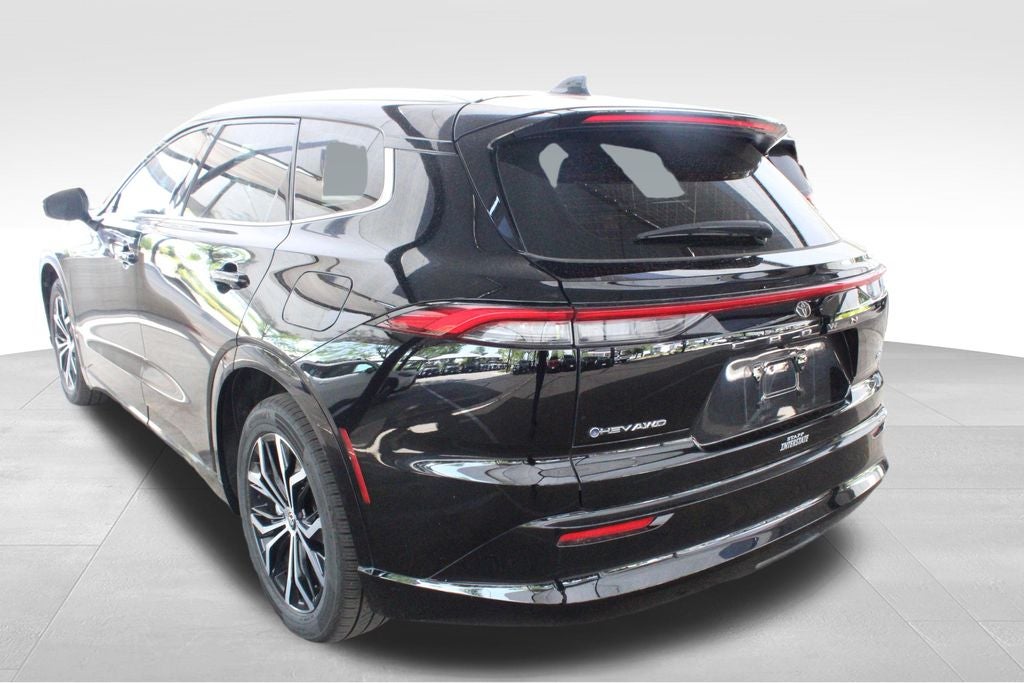 2025 Toyota Toyota Crown Signia XLE