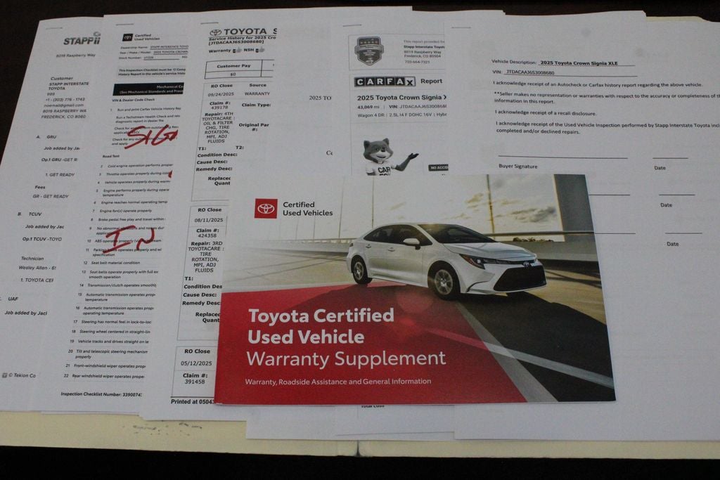 2025 Toyota Toyota Crown Signia XLE