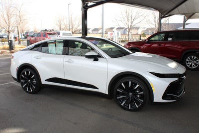 2025 Toyota CROWN Platinum