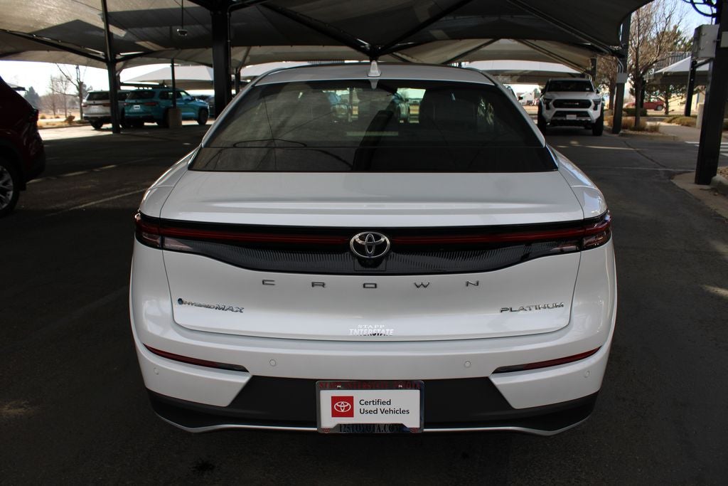 2025 Toyota CROWN Platinum