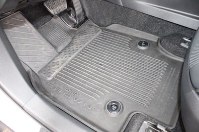 2025 Toyota CROWN Platinum