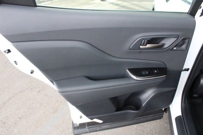 2025 Toyota CROWN Platinum