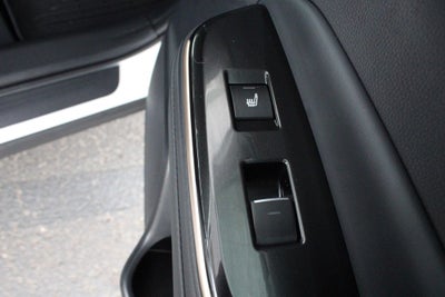 2025 Toyota CROWN Platinum