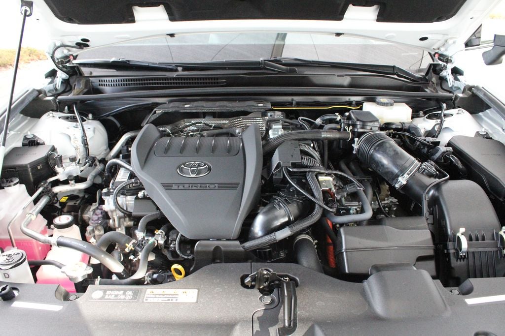 2025 Toyota CROWN Platinum