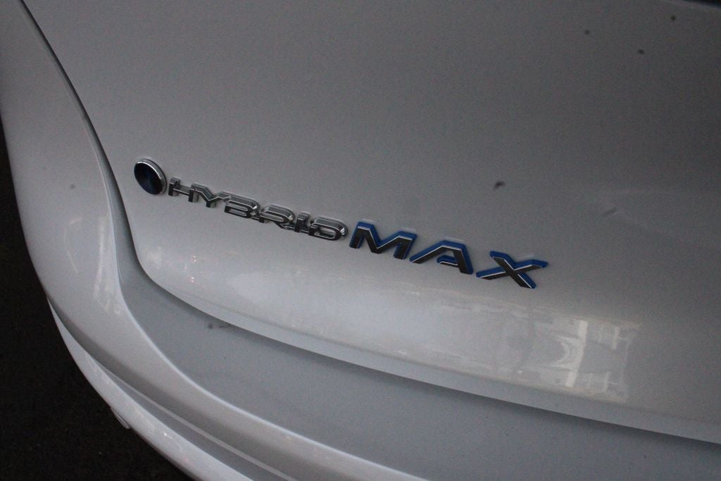 2025 Toyota CROWN Platinum