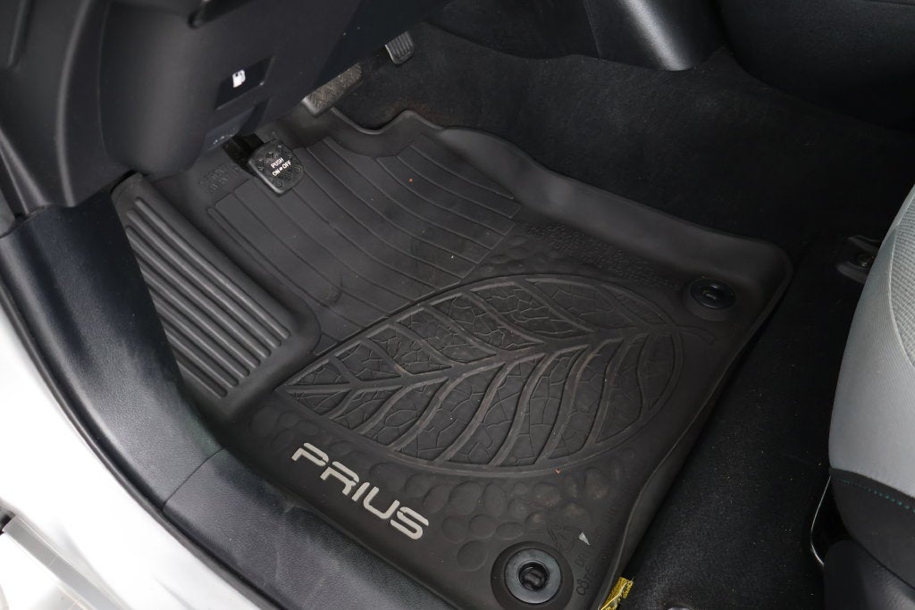 2020 Toyota Prius LE AWD-e