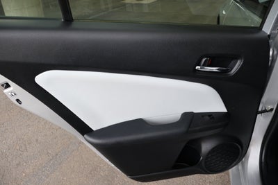 2020 Toyota Prius LE AWD-e