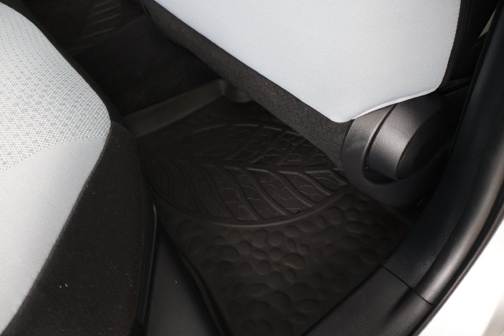 2020 Toyota Prius LE AWD-e