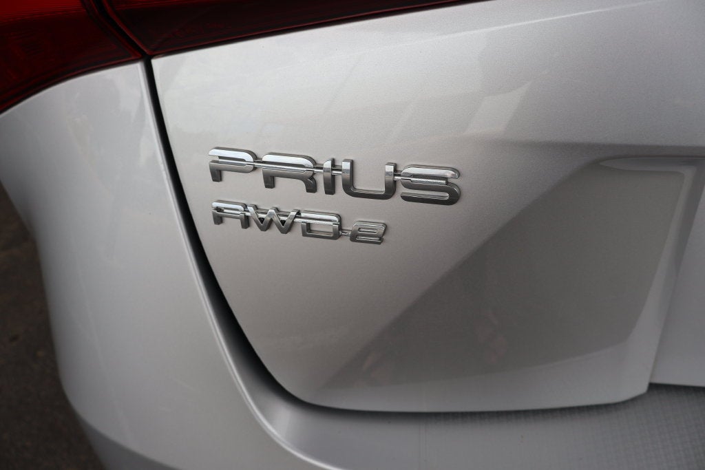 2020 Toyota Prius LE AWD-e