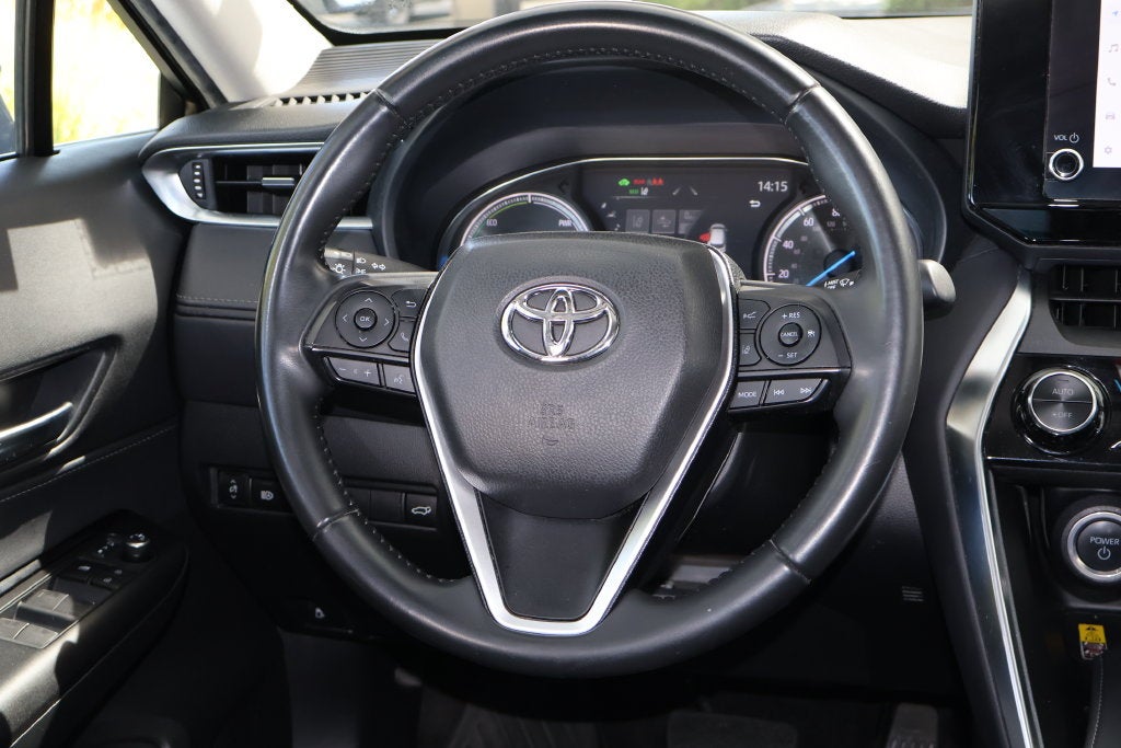 2023 Toyota Venza LE