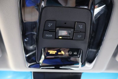 2023 Toyota Venza LE