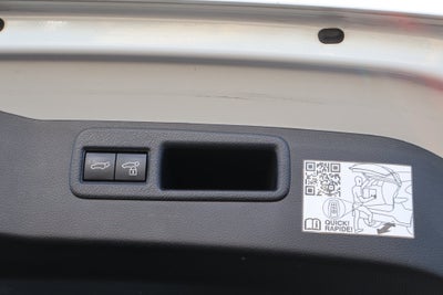 2023 Toyota Venza LE