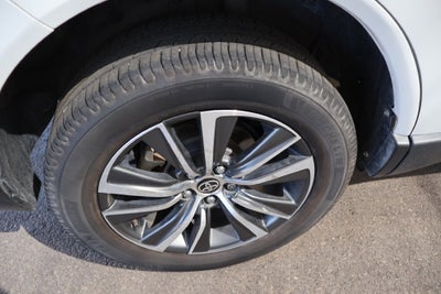 2023 Toyota Venza LE