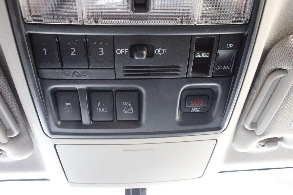 2017 Toyota 4RUNNER Limited