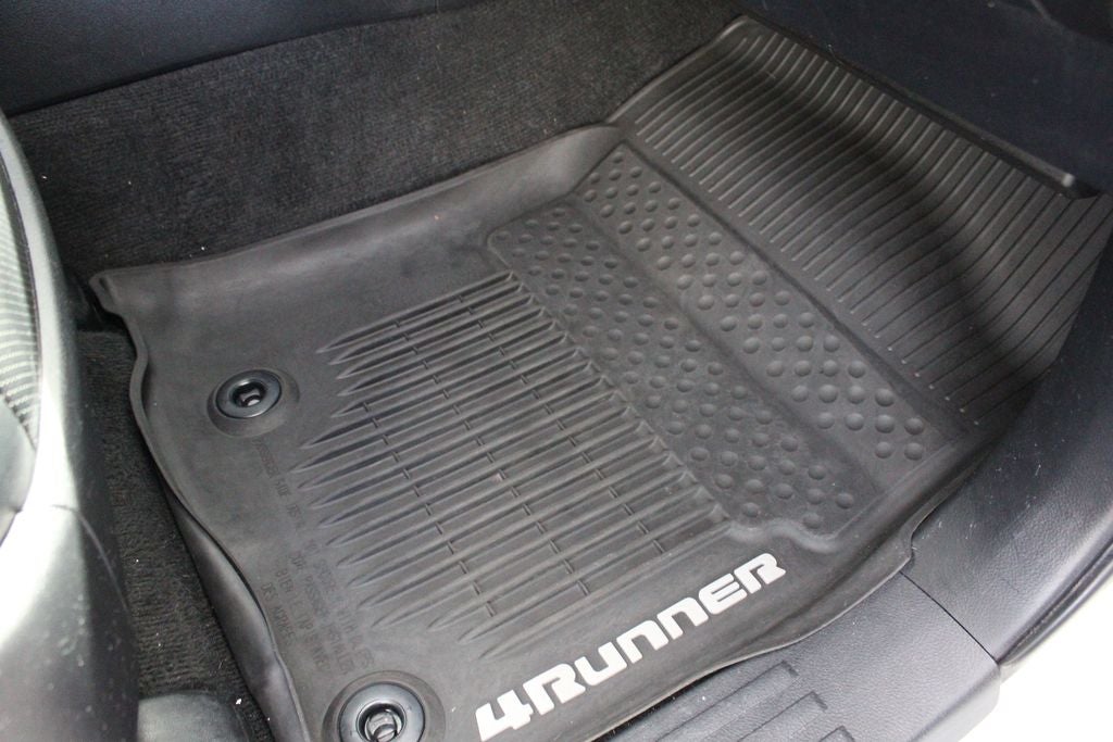 2017 Toyota 4RUNNER Limited