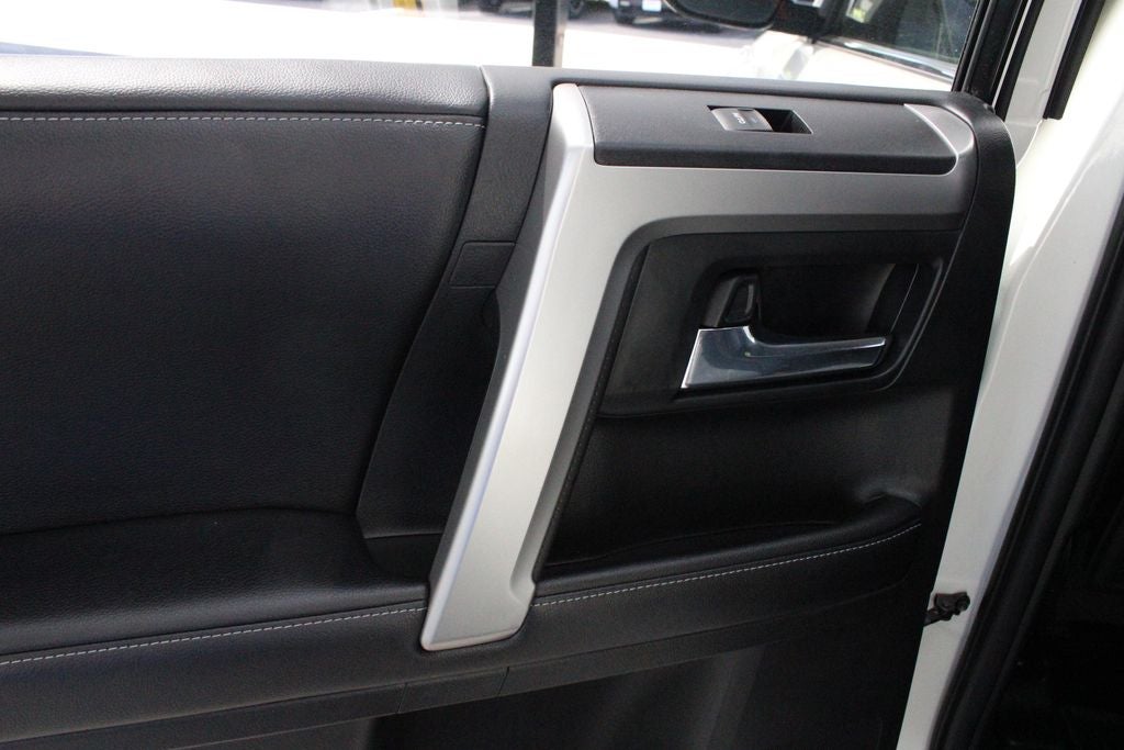 2017 Toyota 4RUNNER Limited