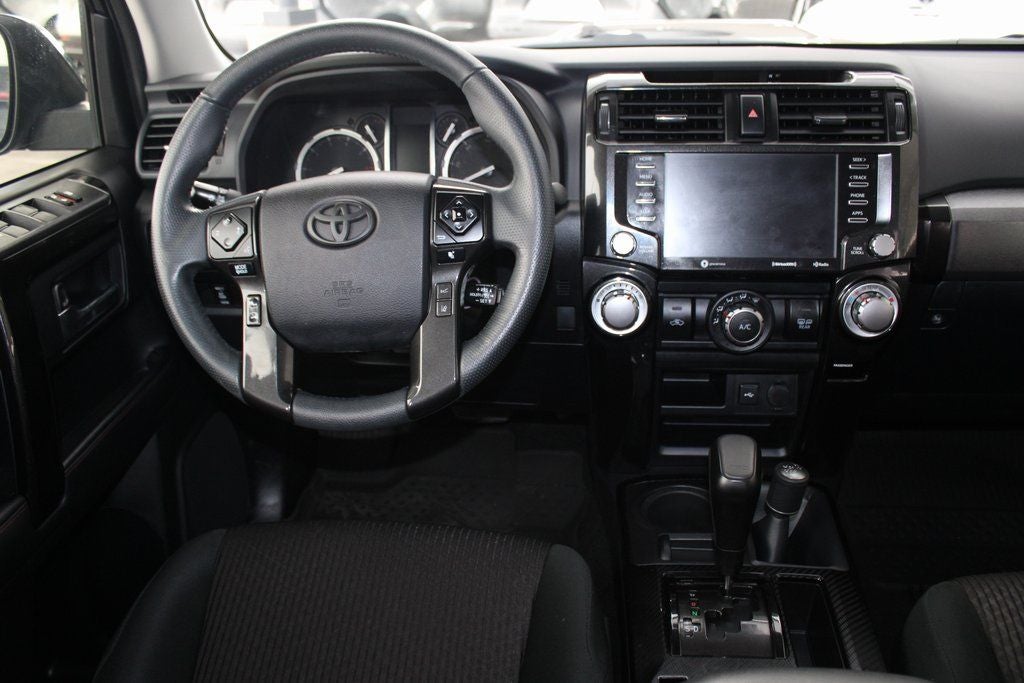 2020 Toyota 4RUNNER TRD Off-Road