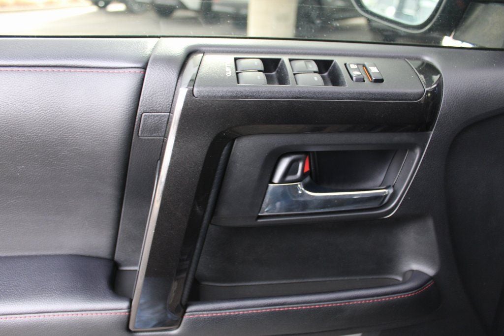 2020 Toyota 4RUNNER TRD Off-Road