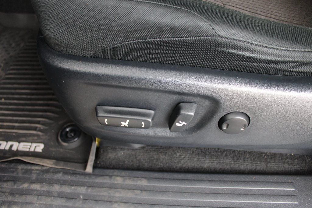 2020 Toyota 4RUNNER TRD Off-Road