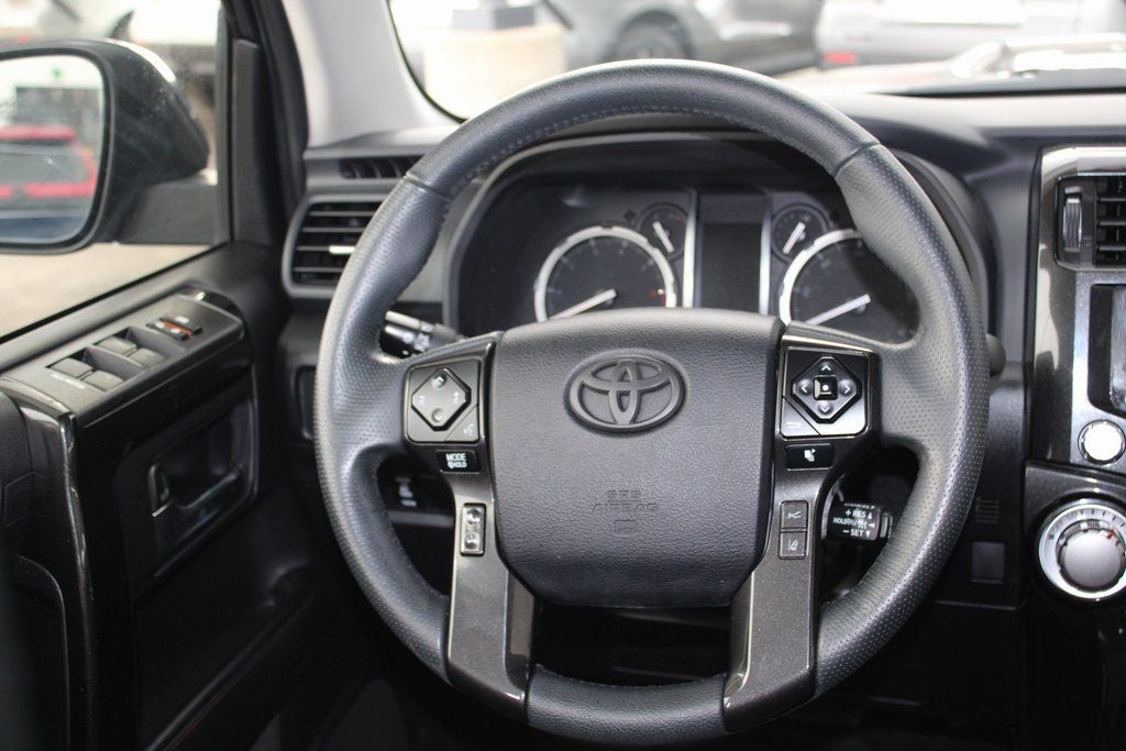 2020 Toyota 4RUNNER TRD Off-Road