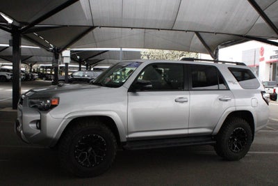 2020 Toyota 4RUNNER TRD Off-Road