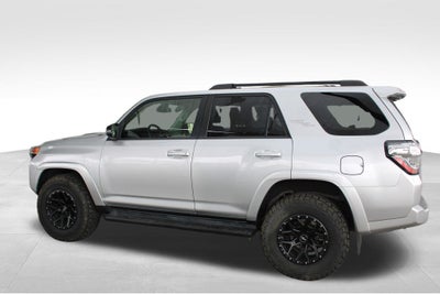 2020 Toyota 4RUNNER TRD Off-Road