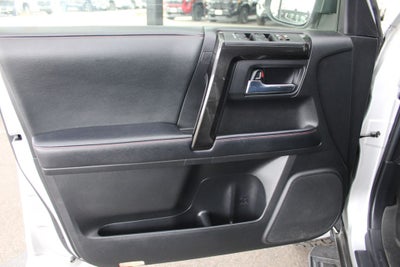 2020 Toyota 4RUNNER TRD Off-Road