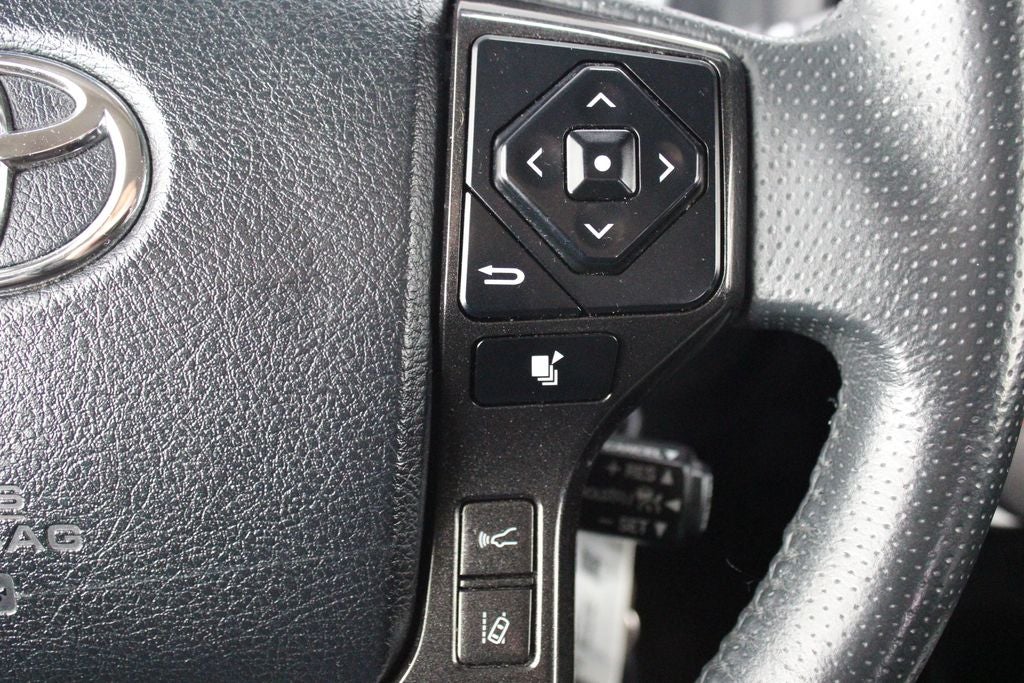 2020 Toyota 4RUNNER TRD Off-Road