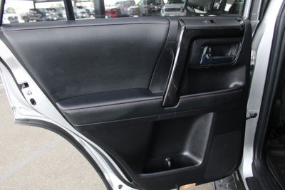 2020 Toyota 4RUNNER TRD Off-Road