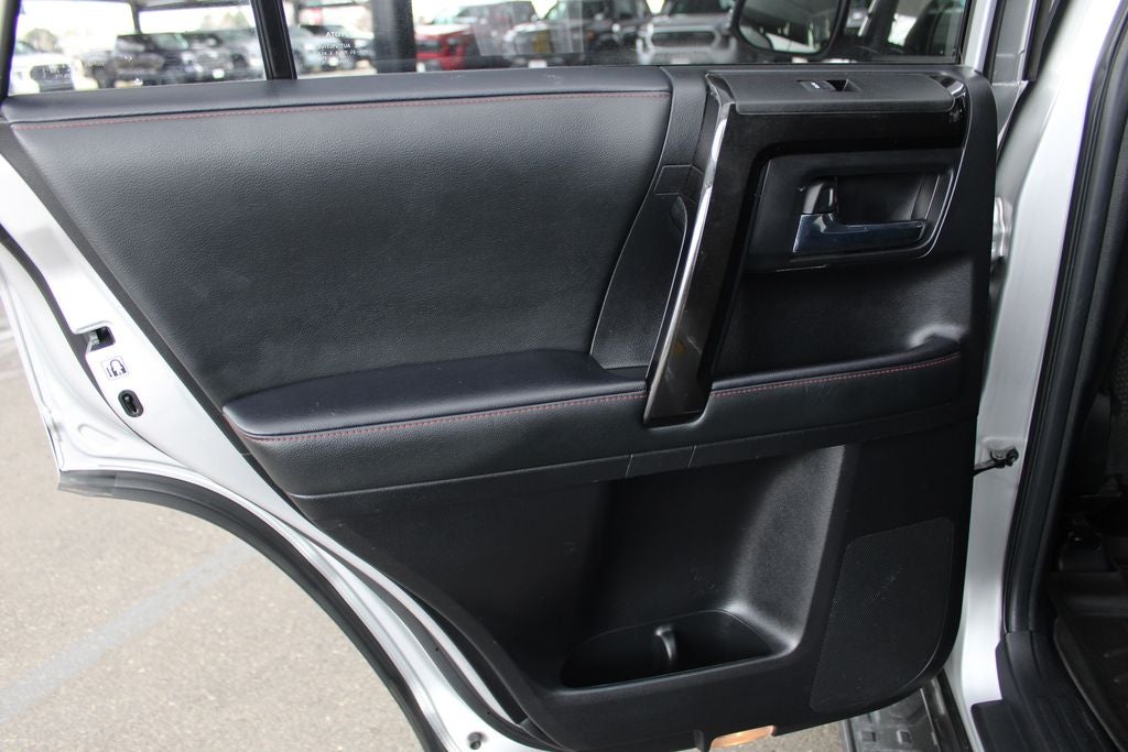 2020 Toyota 4RUNNER TRD Off-Road