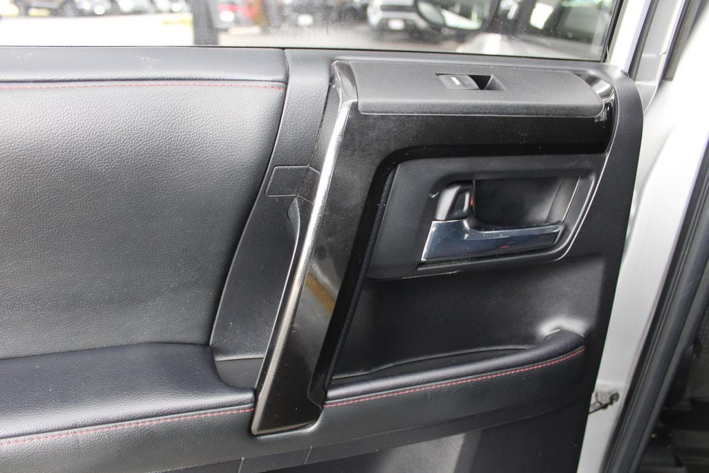 2020 Toyota 4RUNNER TRD Off-Road