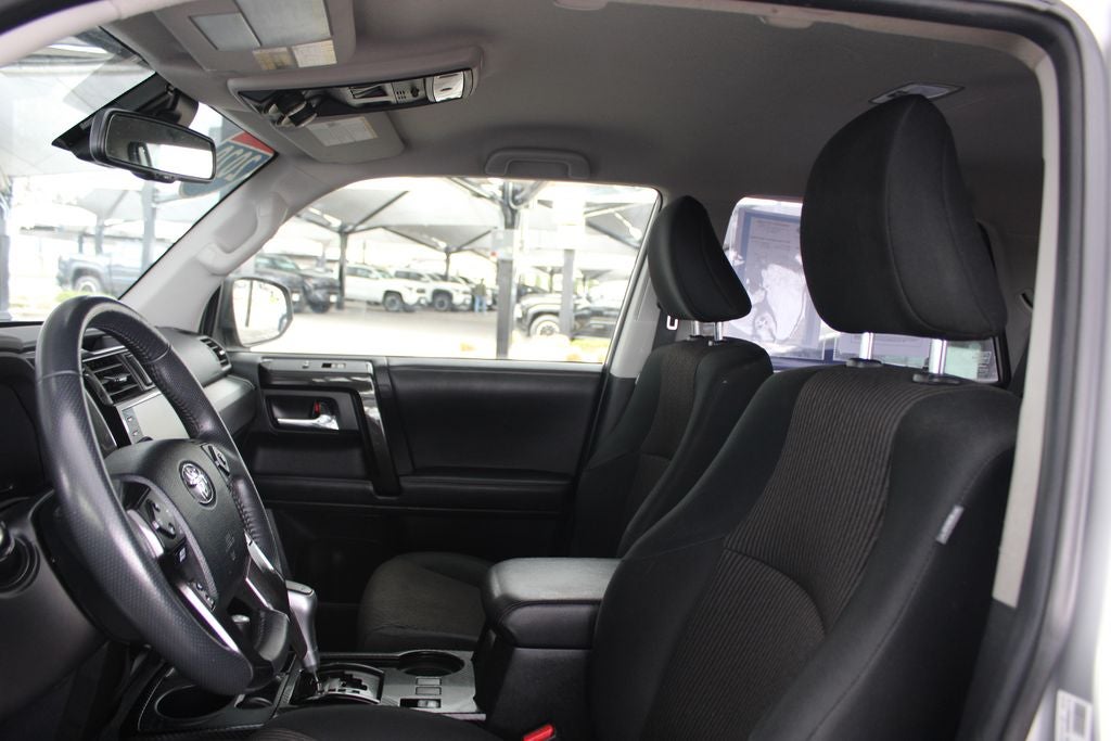 2020 Toyota 4RUNNER TRD Off-Road