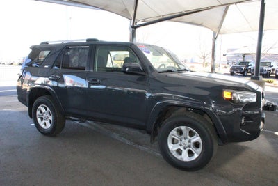 2024 Toyota 4RUNNER SR5