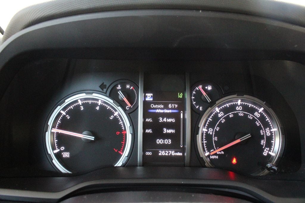 2024 Toyota 4RUNNER TRD Off-Road