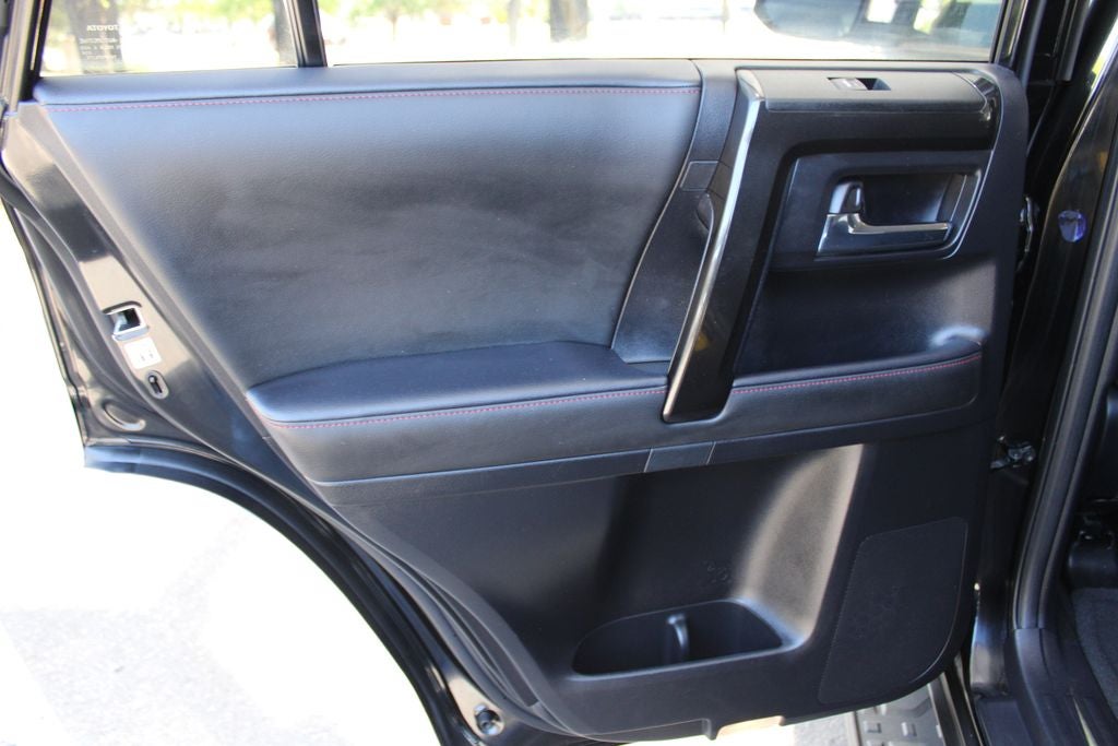 2024 Toyota 4RUNNER TRD Off-Road