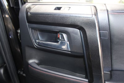 2024 Toyota 4RUNNER TRD Off-Road