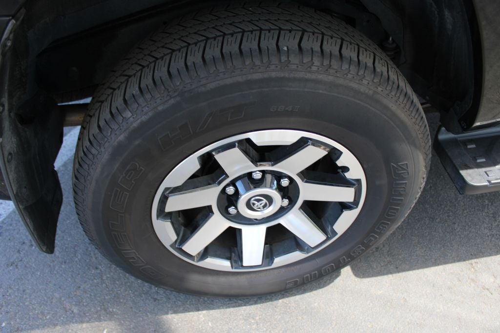 2024 Toyota 4RUNNER TRD Off-Road