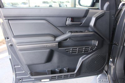 2025 Toyota 4RUNNER HYBRID TRD Off Road