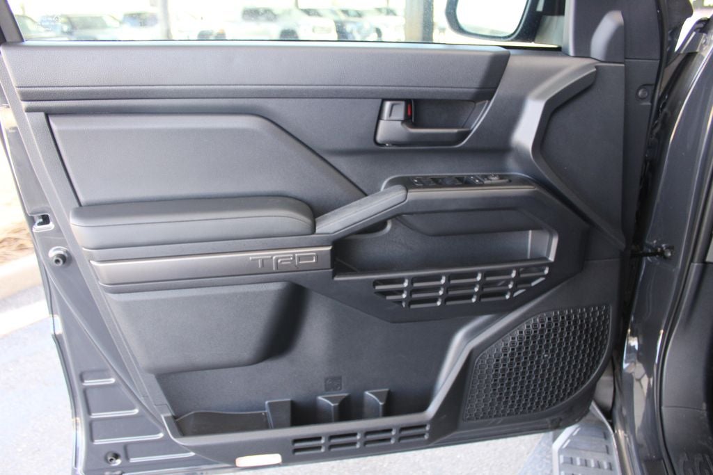 2025 Toyota 4RUNNER HYBRID TRD Off Road