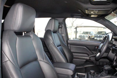 2025 Toyota 4RUNNER HYBRID TRD Off Road